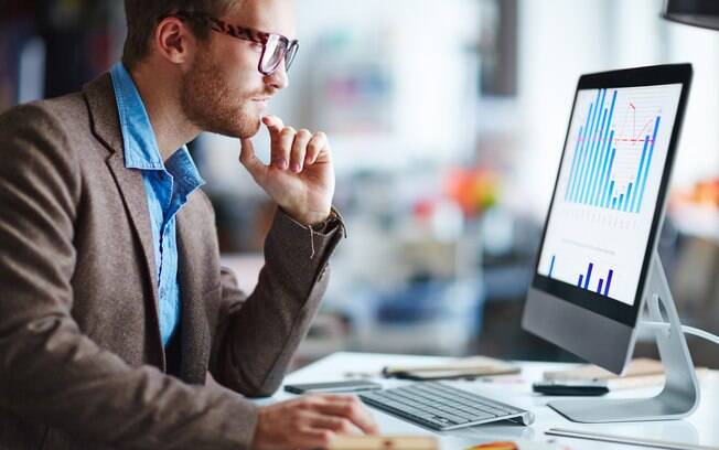 Por que fazer mais cursos não resolve sua carreira no jornalismo